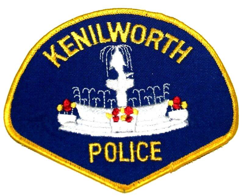 KENILWORTH – POLICE - ILLINOIS IL Sheriff Police Patch FOUNTAIN FLOWERS USED