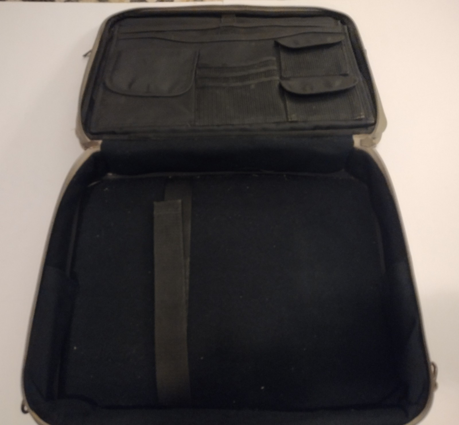 Pacific Design Rustic Look Laptop Bag (Canvas Green Look)