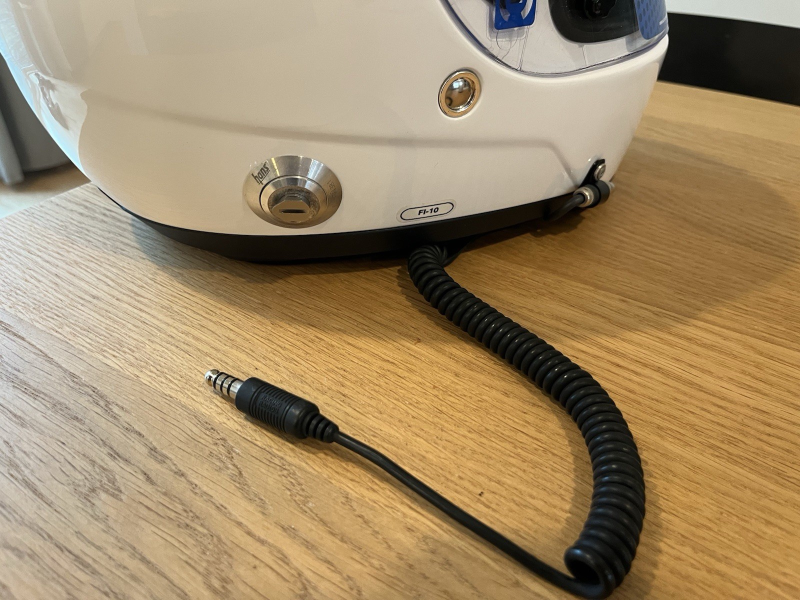 HJC Fi-10 Helmet