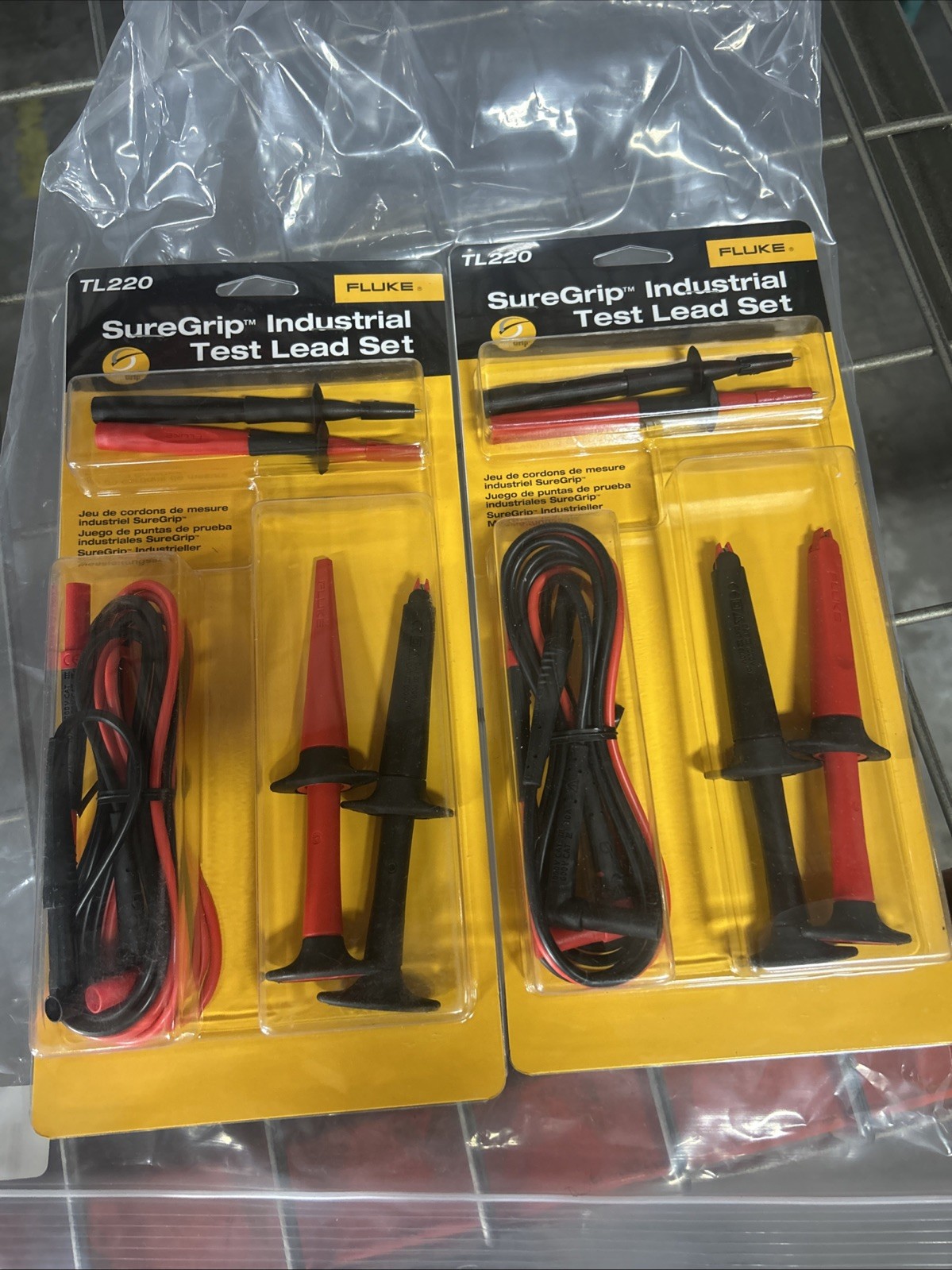 Fluke TL220 SureGrip Industrial Test Lead Set  New