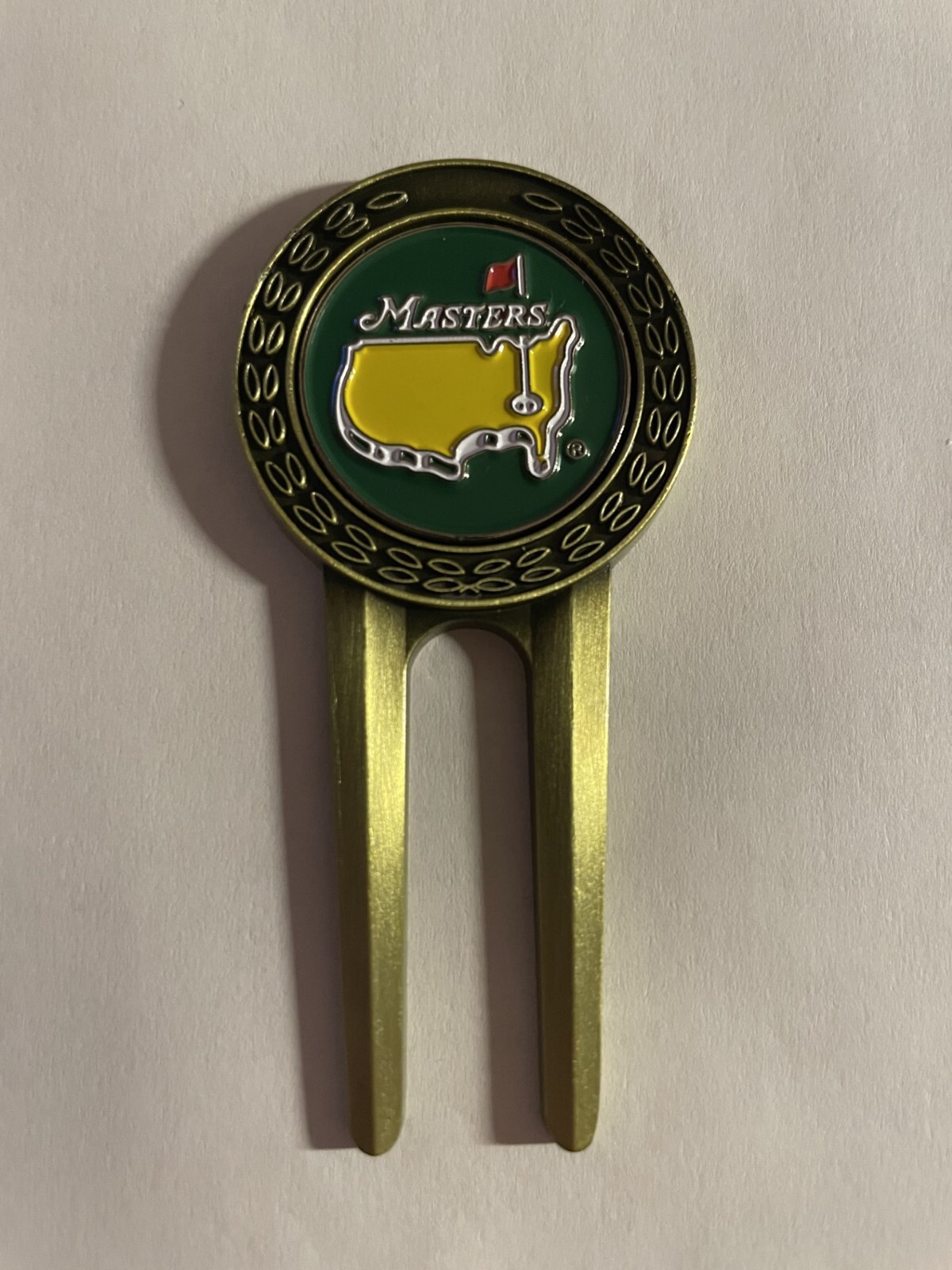 Undated Masters Tournament Divot Tool & 1" Flat Coin Style Golf Marker - ANGC