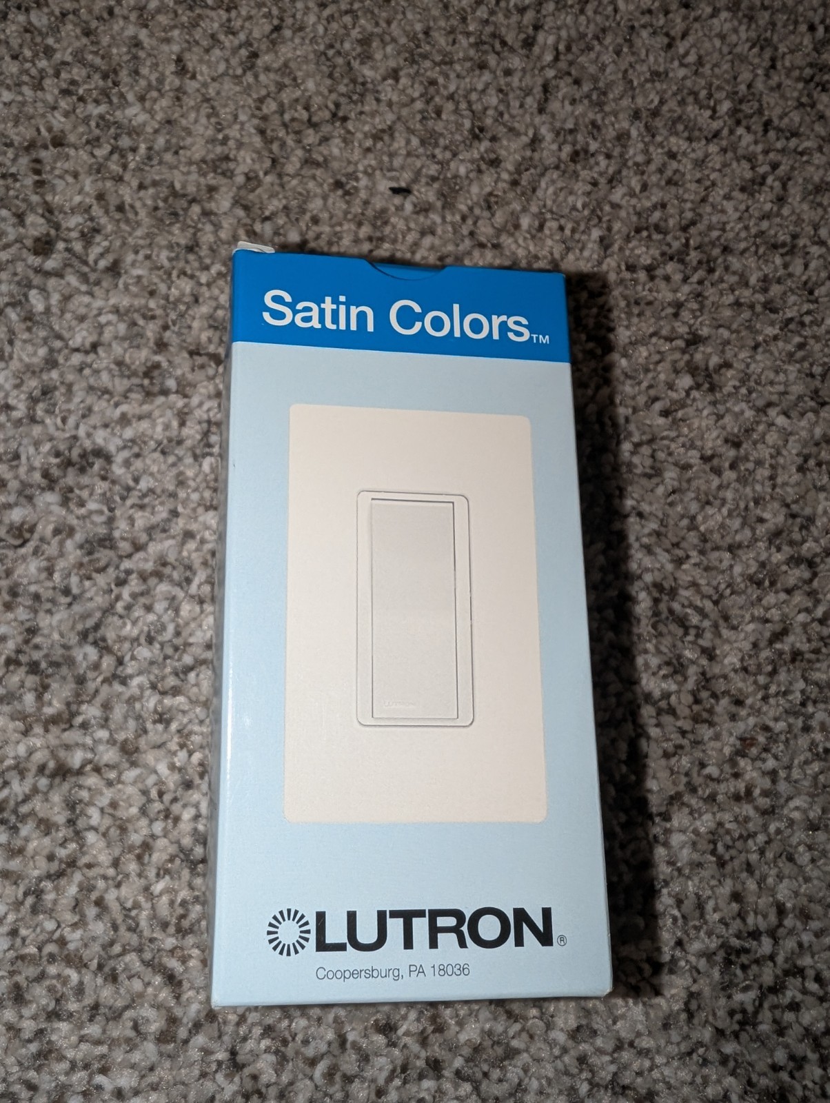 LUTRON SC-1PS-ES Satin Colors, 15 Amp Single Pole Switch (Eggshell)