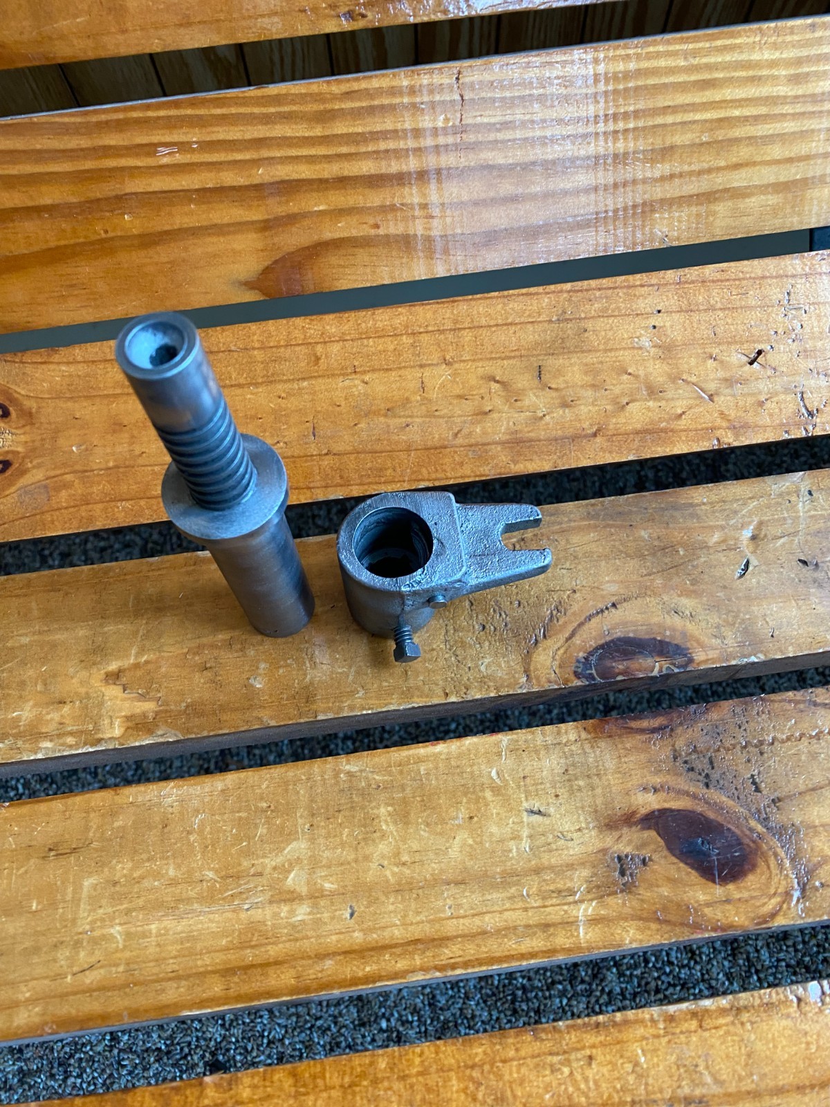 Vintage PD 20 Post Drill Advance Screw Assembly