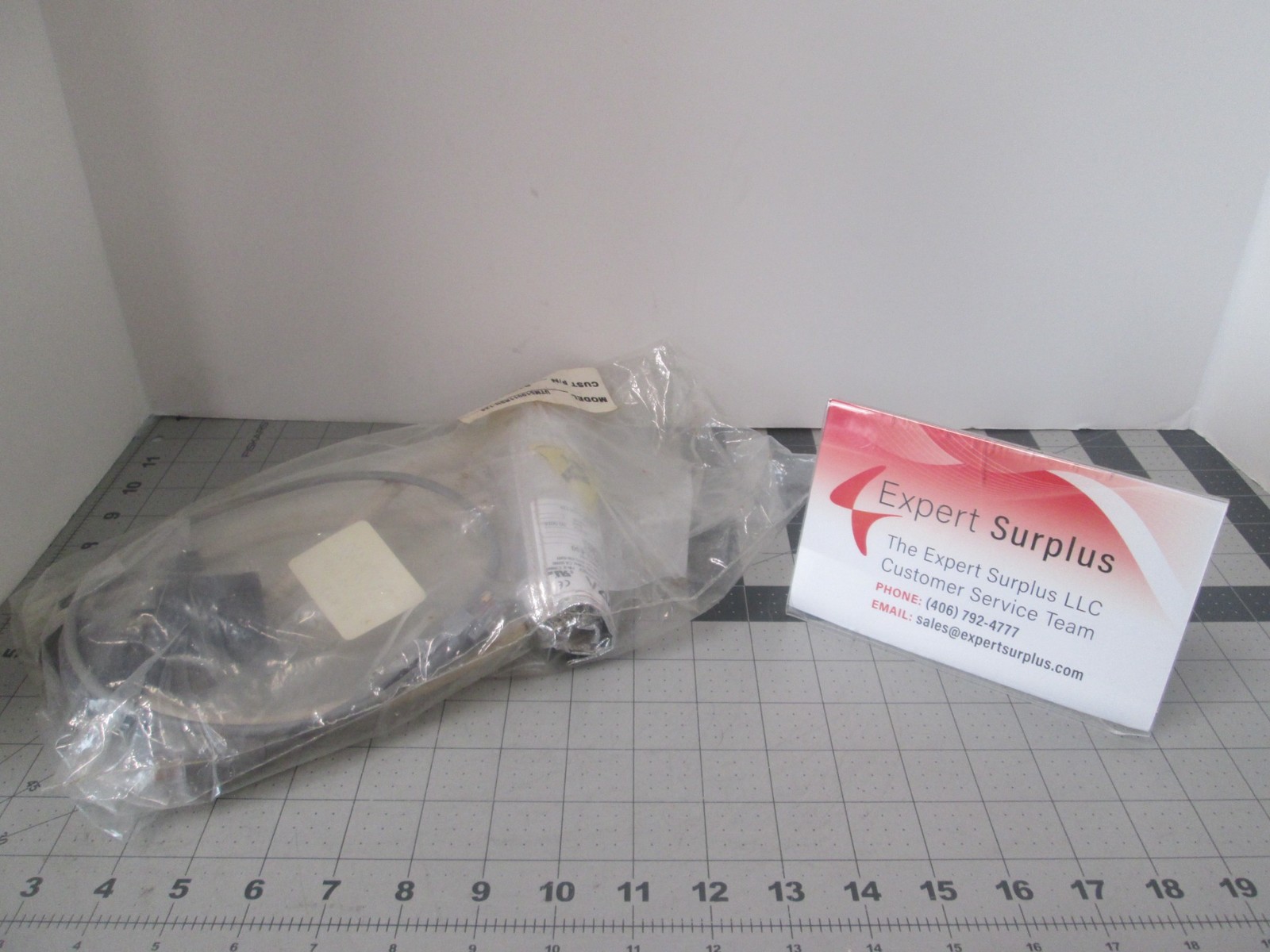 BH Thermal, UTMS10011RSN-124, Heater Jacket, New