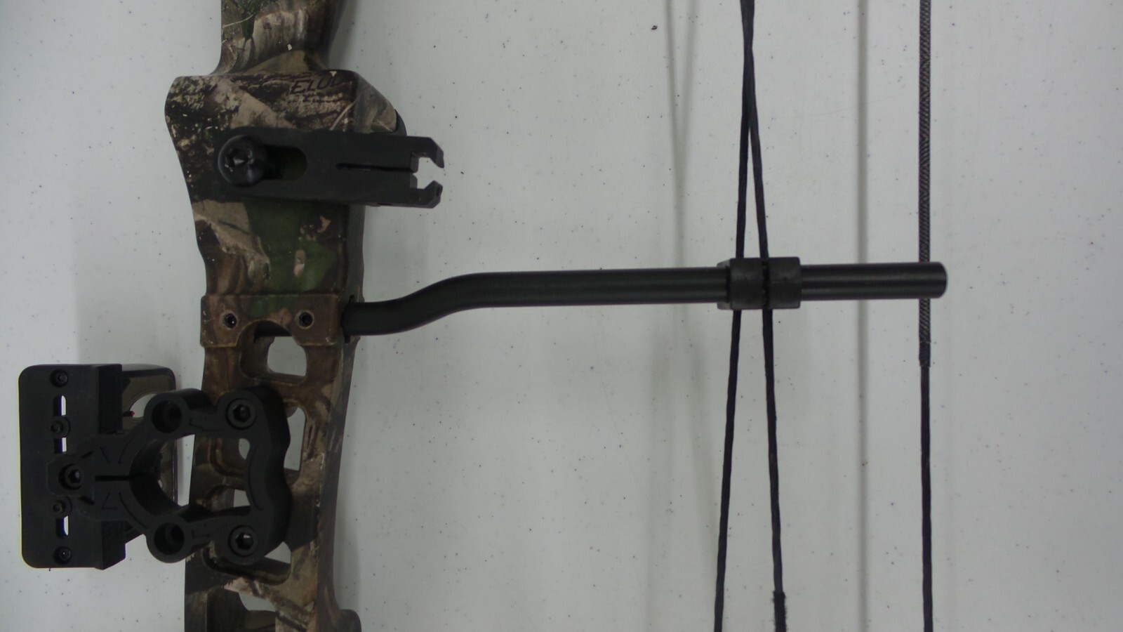 BARNETT VORTEX ELUDE HUNTER COMPOUND BOW (105731-1 R BY74)