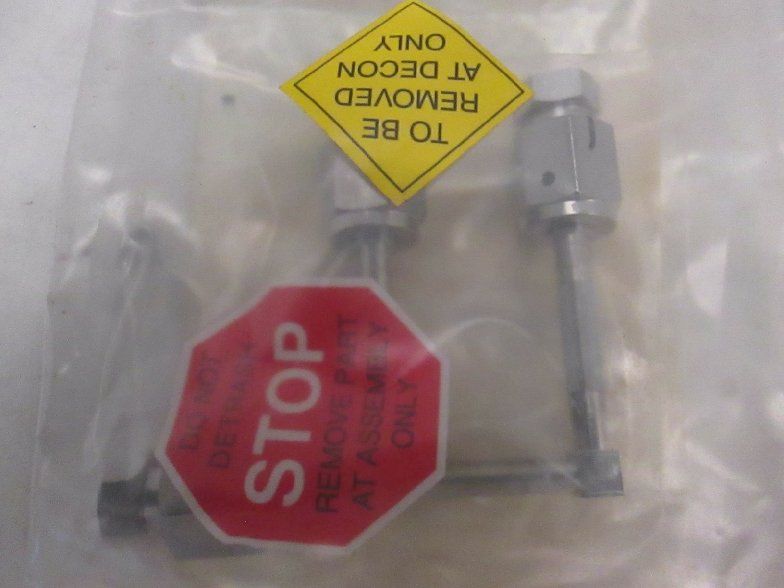 AMAT, GAS LINE, TOP VENT W/FLOW RSTR, 1/4 SUPP, 0050-76481, New