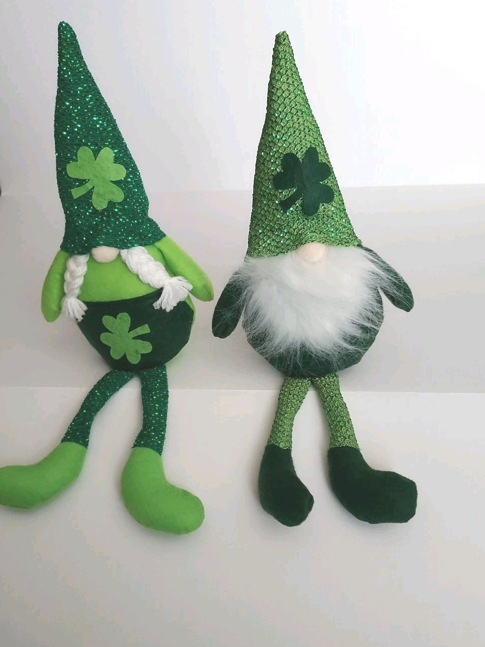 St. Patrick's Day Gnome Decor, Dangle Legs