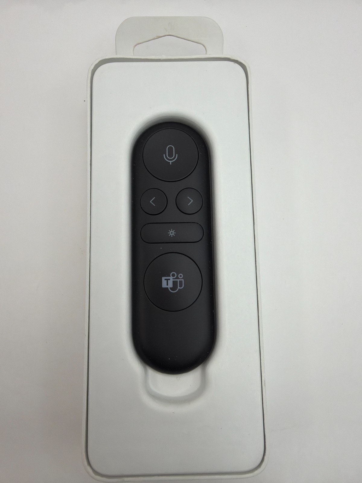 Microsoft Presenter + Black - Wireless Connectivity - Rechargeable Battery