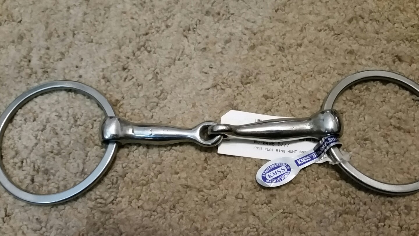 NEW, KMSS FLAT RING HUNT SNAFFLE BIT, 5" stainless steel