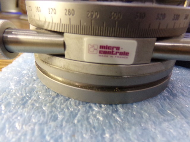 Micro-Controle 0 - 360 Increments Rotary Stage.