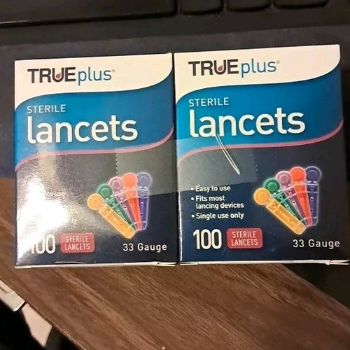 TRUEplus Universal Twist Top 33 Gauge 200 Lancets - 2 Box 100