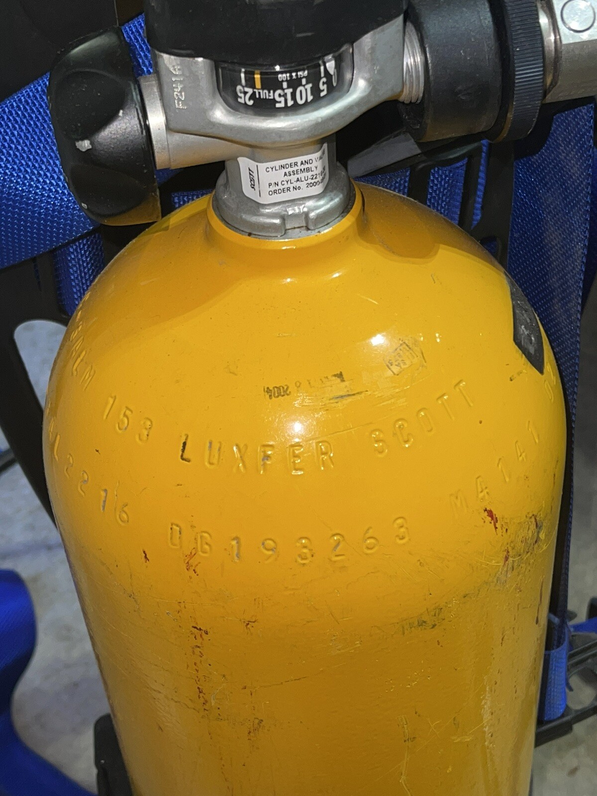 Scott SCBA tank with carrier