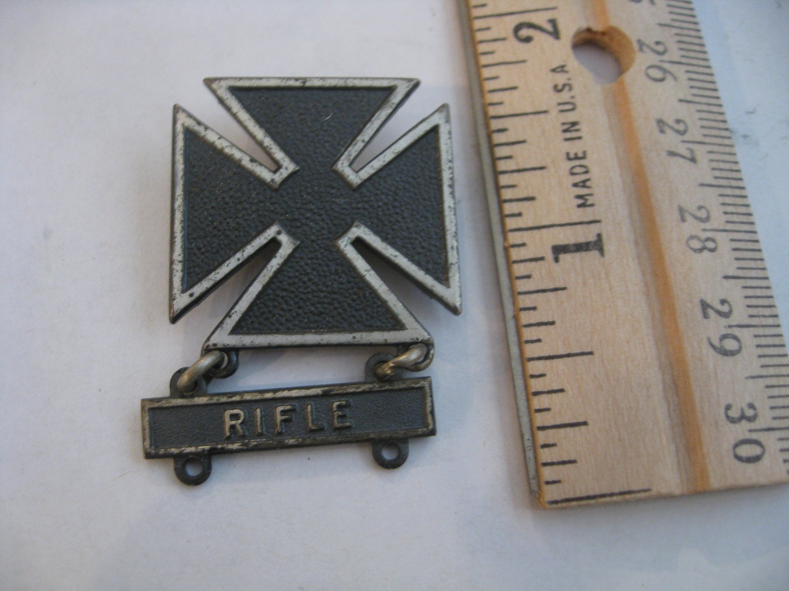 Vintage US Army Marksman Qualification Badge Pin Sterling Silver Rifle Bar
