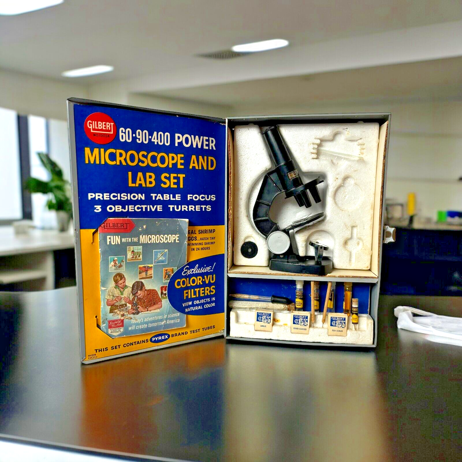 Gilbert Microscope and Lab Set Metal Case With Original Booklet And Accessories
