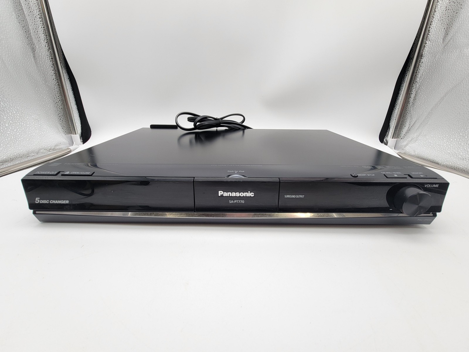 Panasonic SA-PT770 DVD Home Theater 5 Disc HDMI IPod Dock System FOR PARTS ONLY