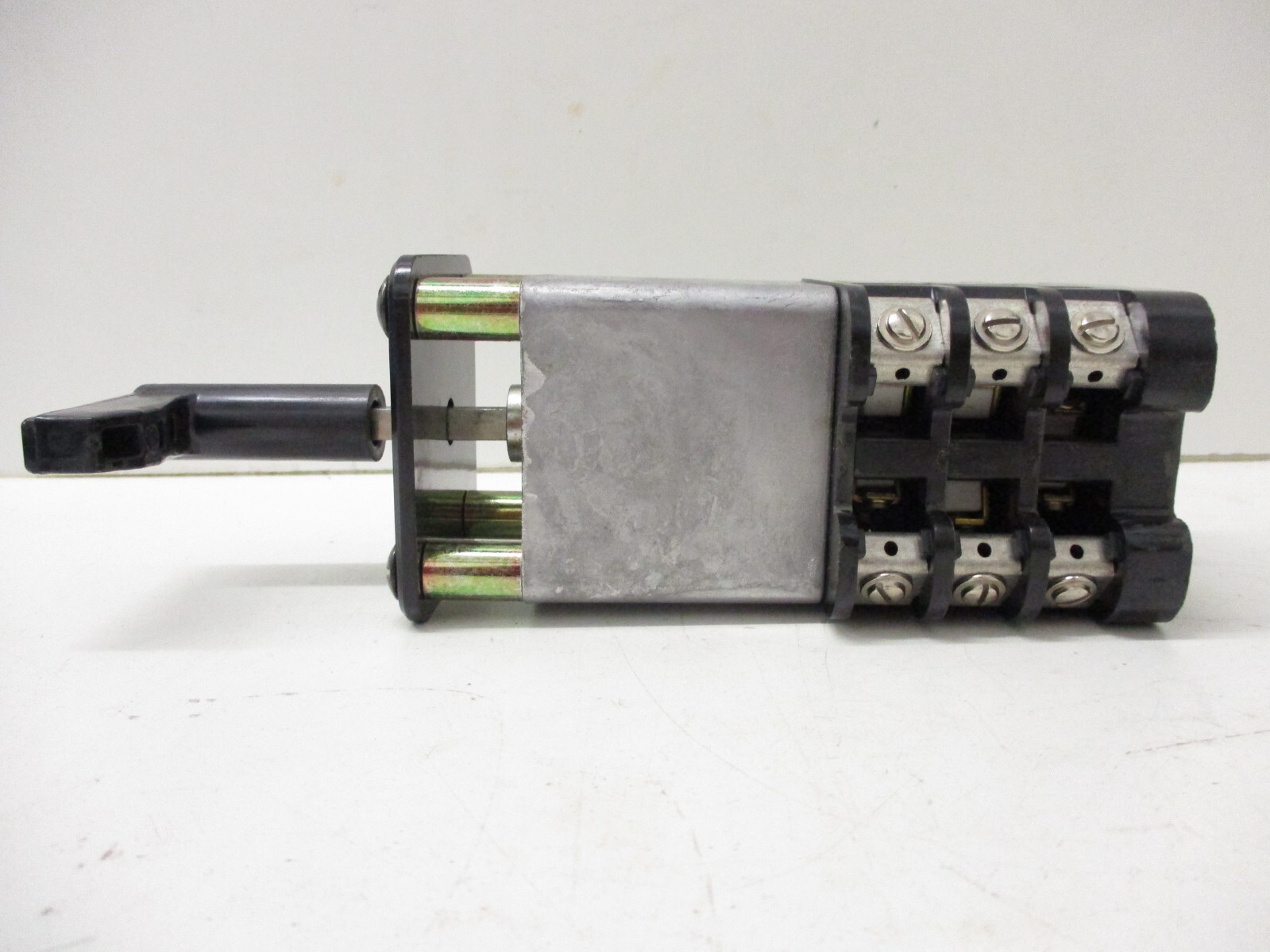*NEW* GE GENERAL ELECTRIC 10SP1024 SWITCH TYPE SBM