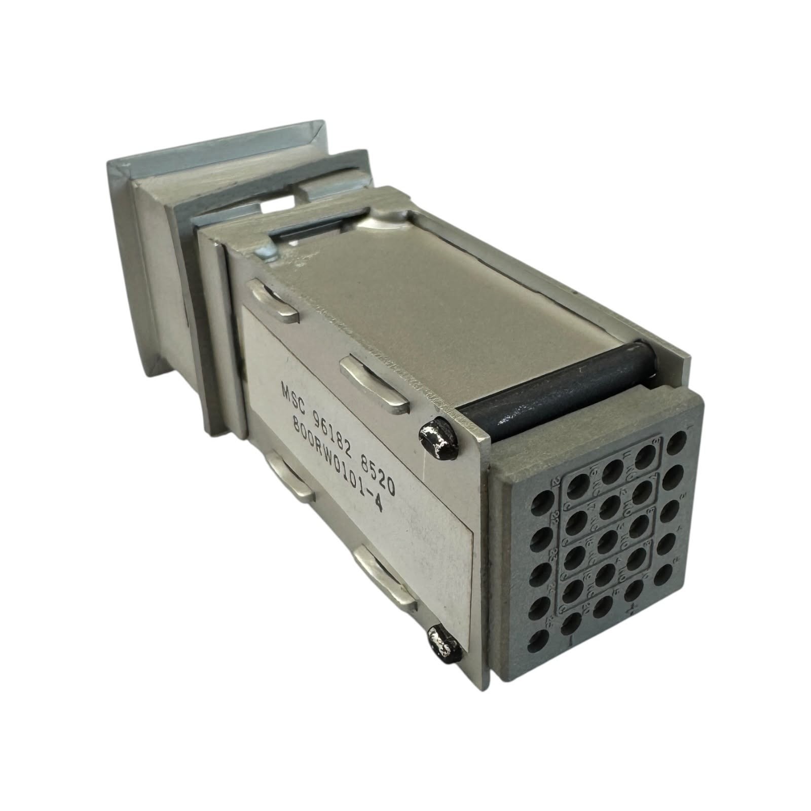 800RW0101-4 Eaton Aerospace Rack Mount Push Button Switch Socket MSC 96182