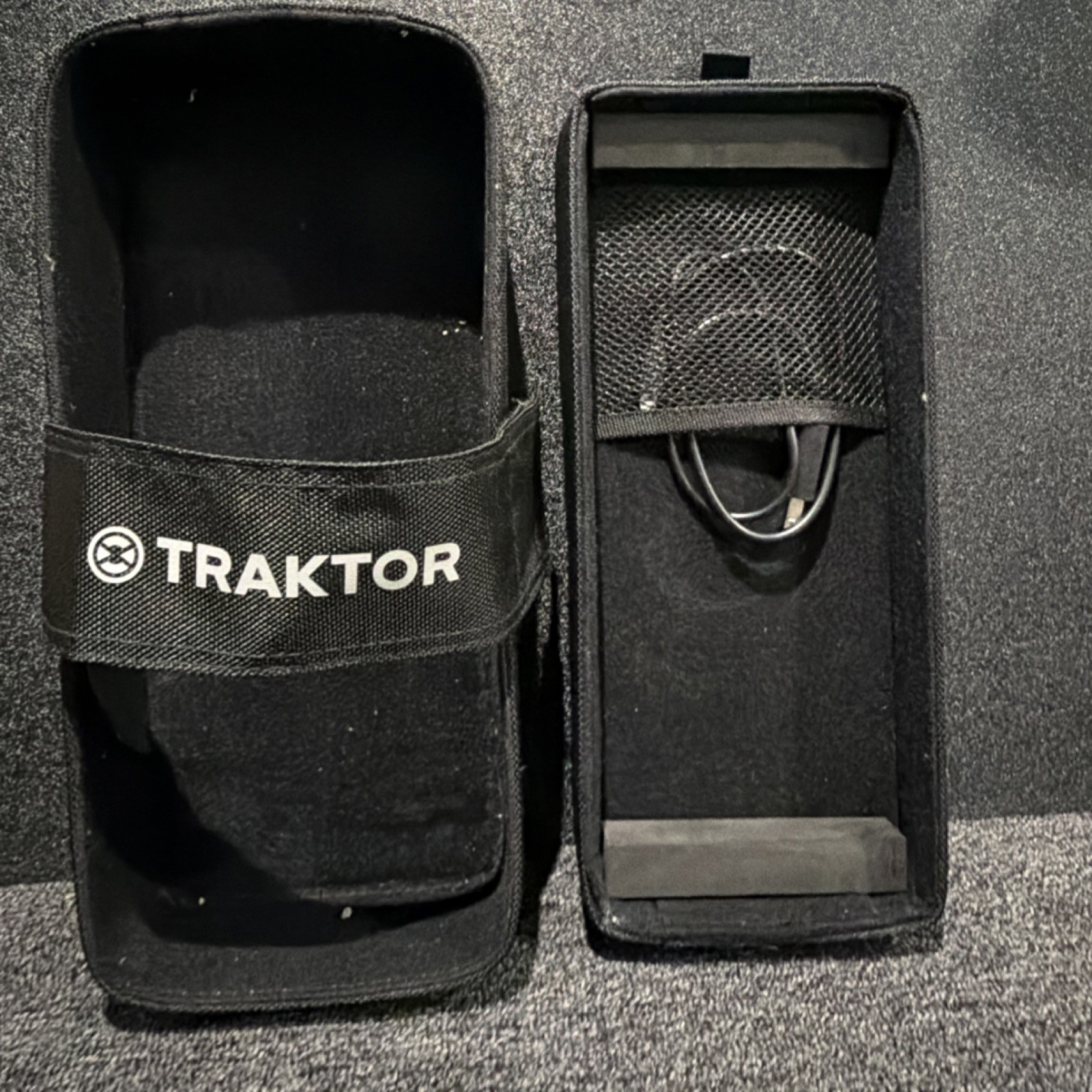 Traktor Kontrol Z1 DJ Mixing Interface Controller 2-Channel USB 3-Band EQ