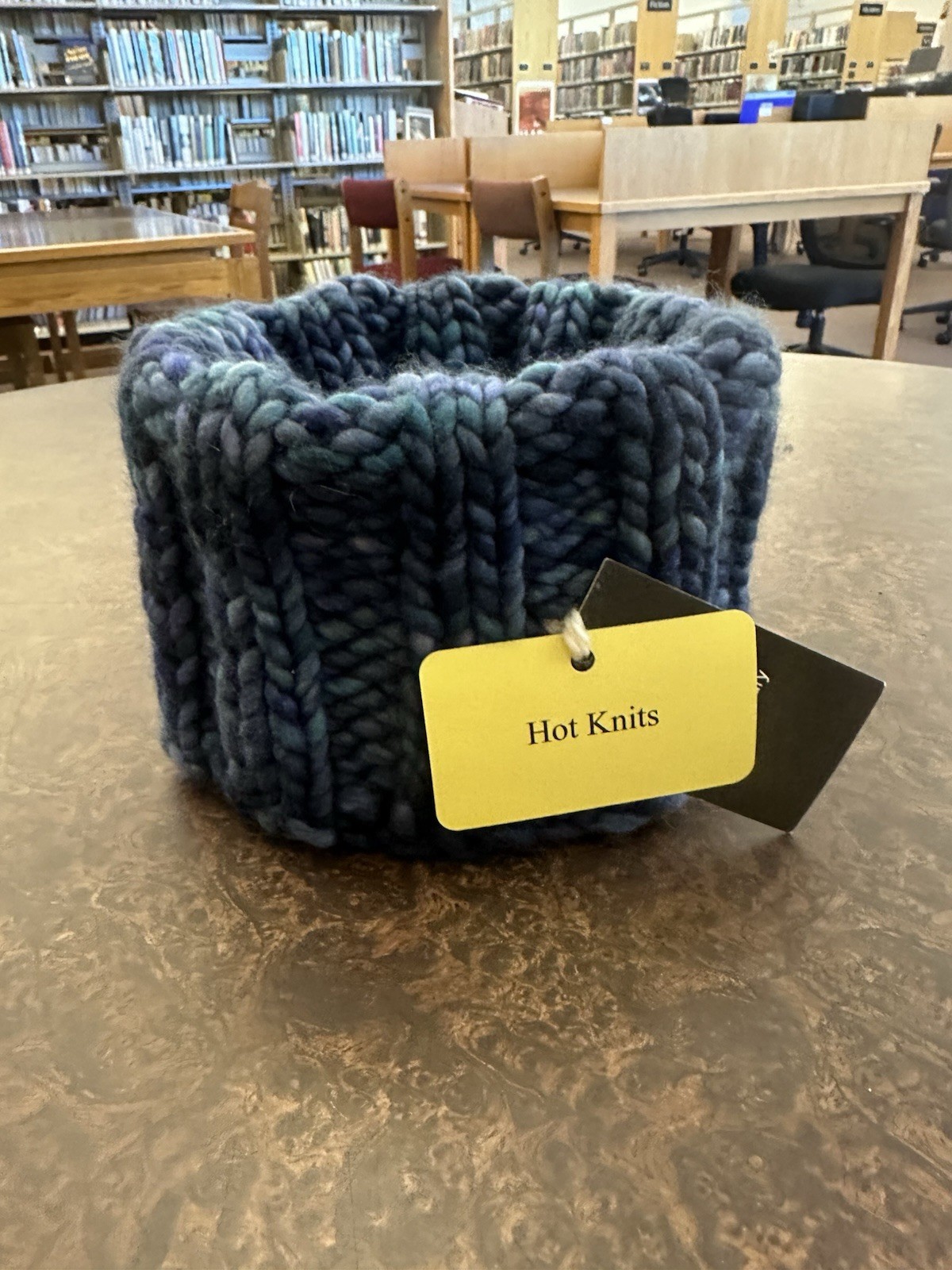 KNITTED COWLS