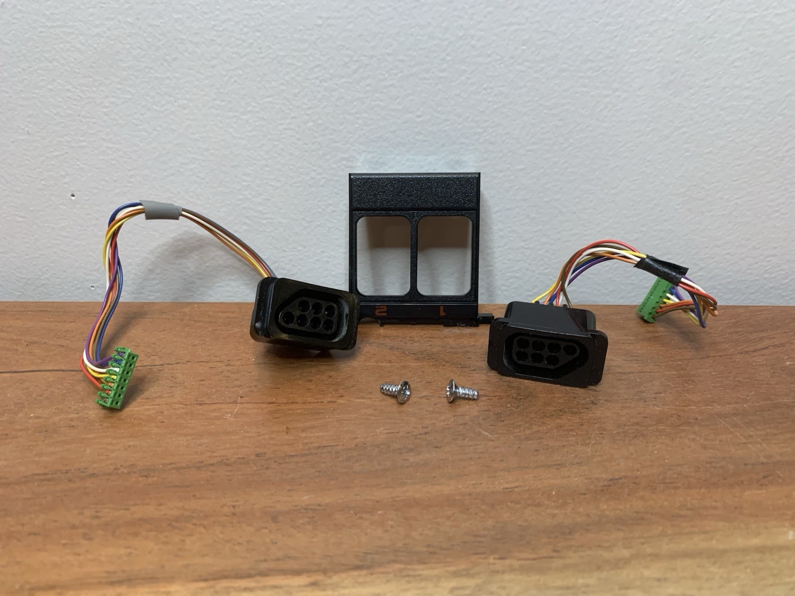 Nintendo OEM Nes Controller Port Set 1 & 2 w/ Front Plate - tested & cleaned