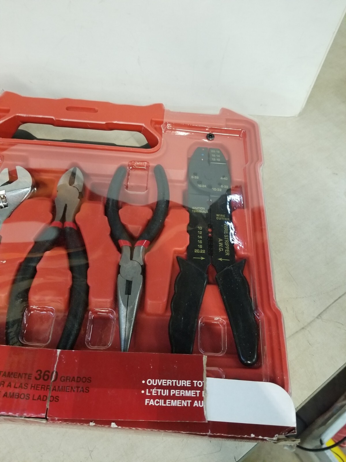 OLYMPIA TOOLS INTERNATIONAL IWORK 67 PIECE HOUSEHOLD TOOL SET