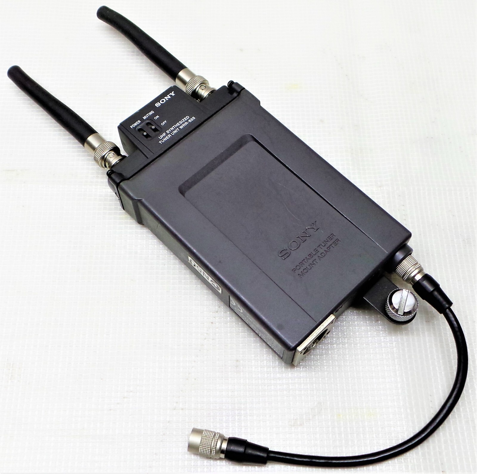 Sony WRR-855B UHF Synthesized Tuner Unit with Sony BTA-801 Tuner Mount Adaptor.
