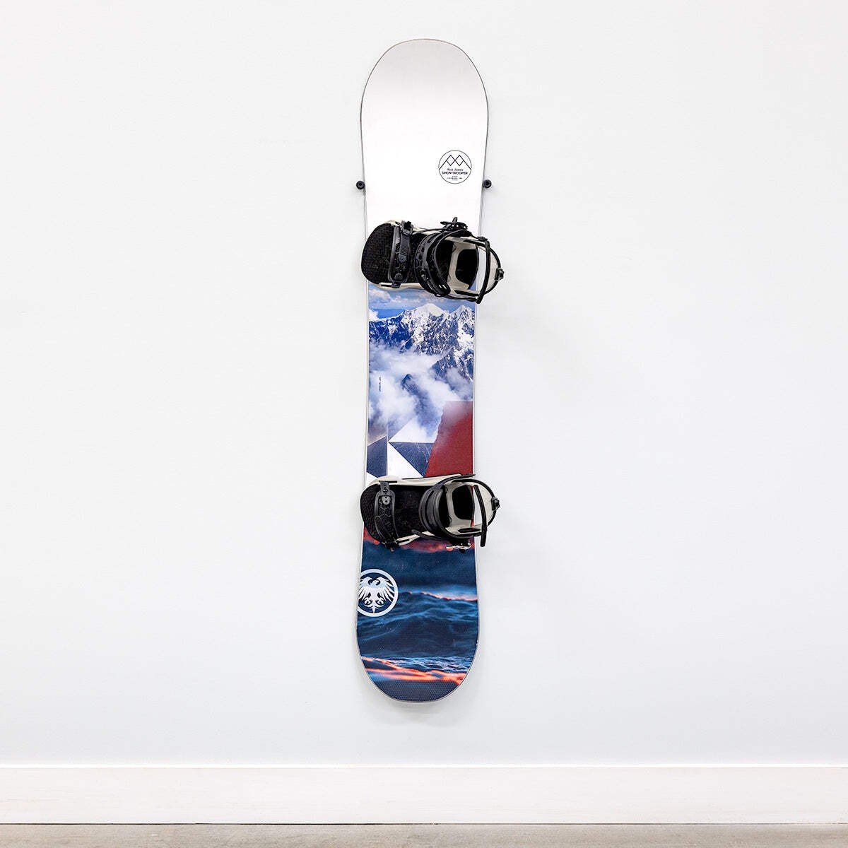 The Cinch Snowboard Display | Floating Rack | 1 Board