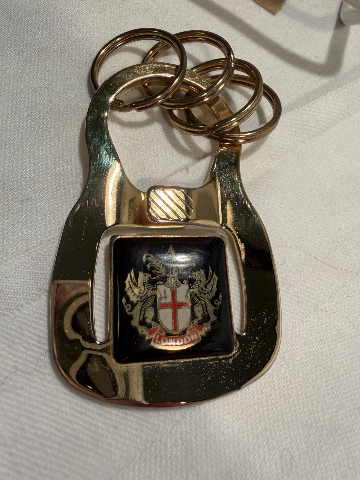 Vintage  Harrods Knightsbridge 4-key Ring Original Pkg Unused London Crest