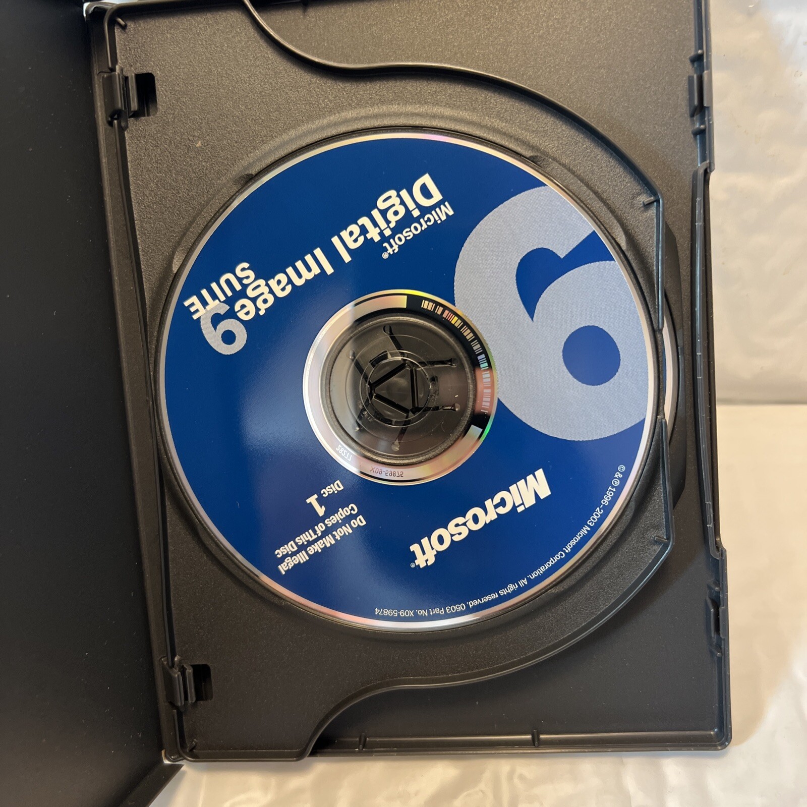 Microsoft Digital Image Suite 9 PC CD Rom Software 2 Disc Set 2003
