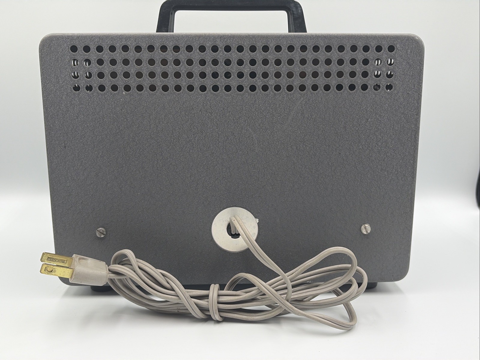 Vintage HeathKit IG-72 audio generator - Working And Clean Unit