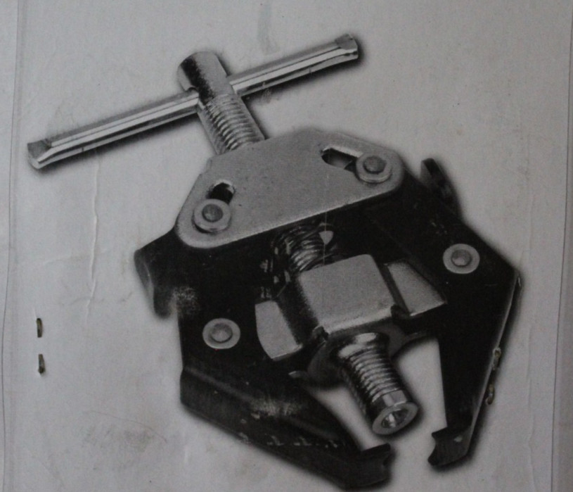 PERFORMANCE TOOL W87120 BATTERY TERMINAL WIPER ARM PULLER