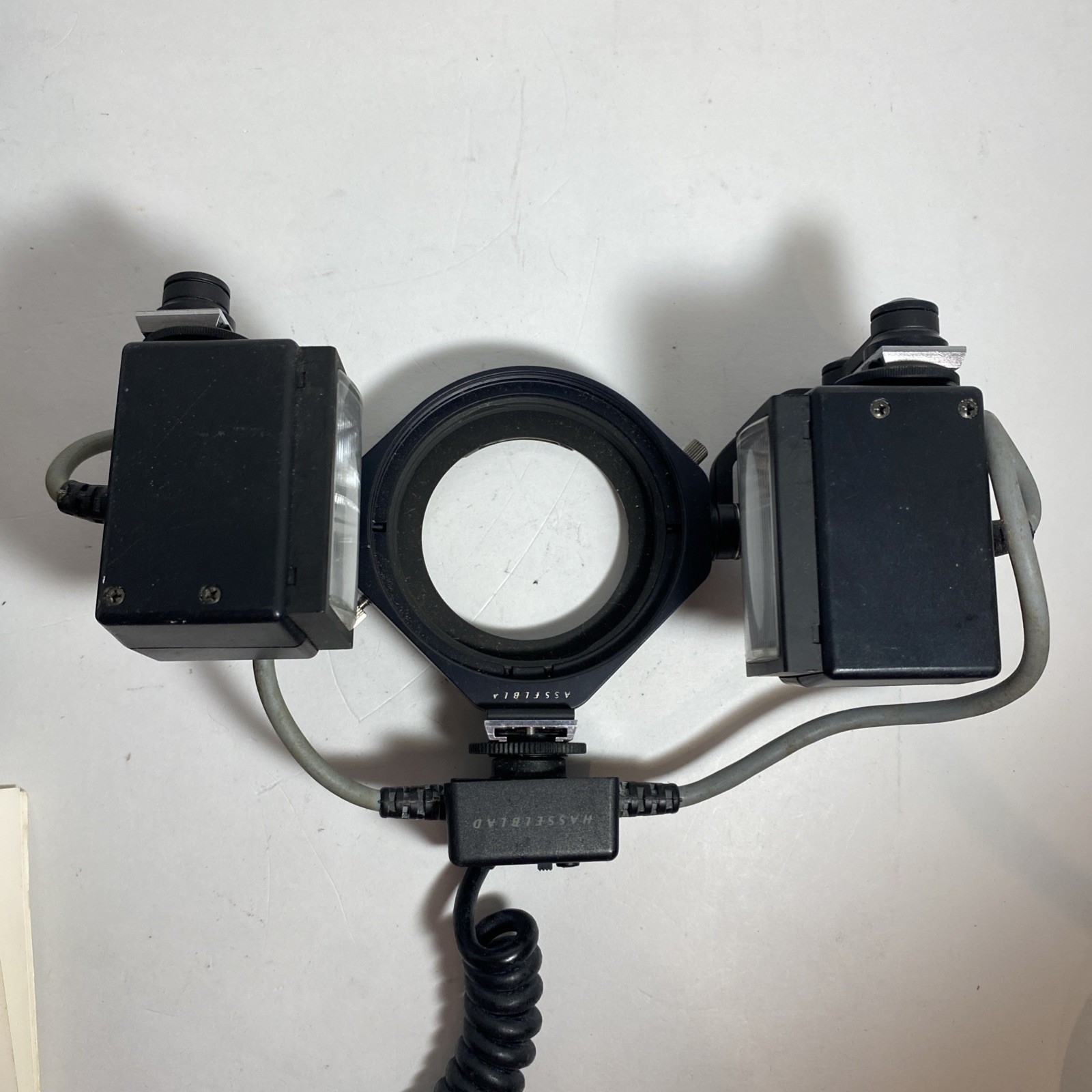Hasselblad Macro Flash 2802 M/C with Manual - Untested As Is