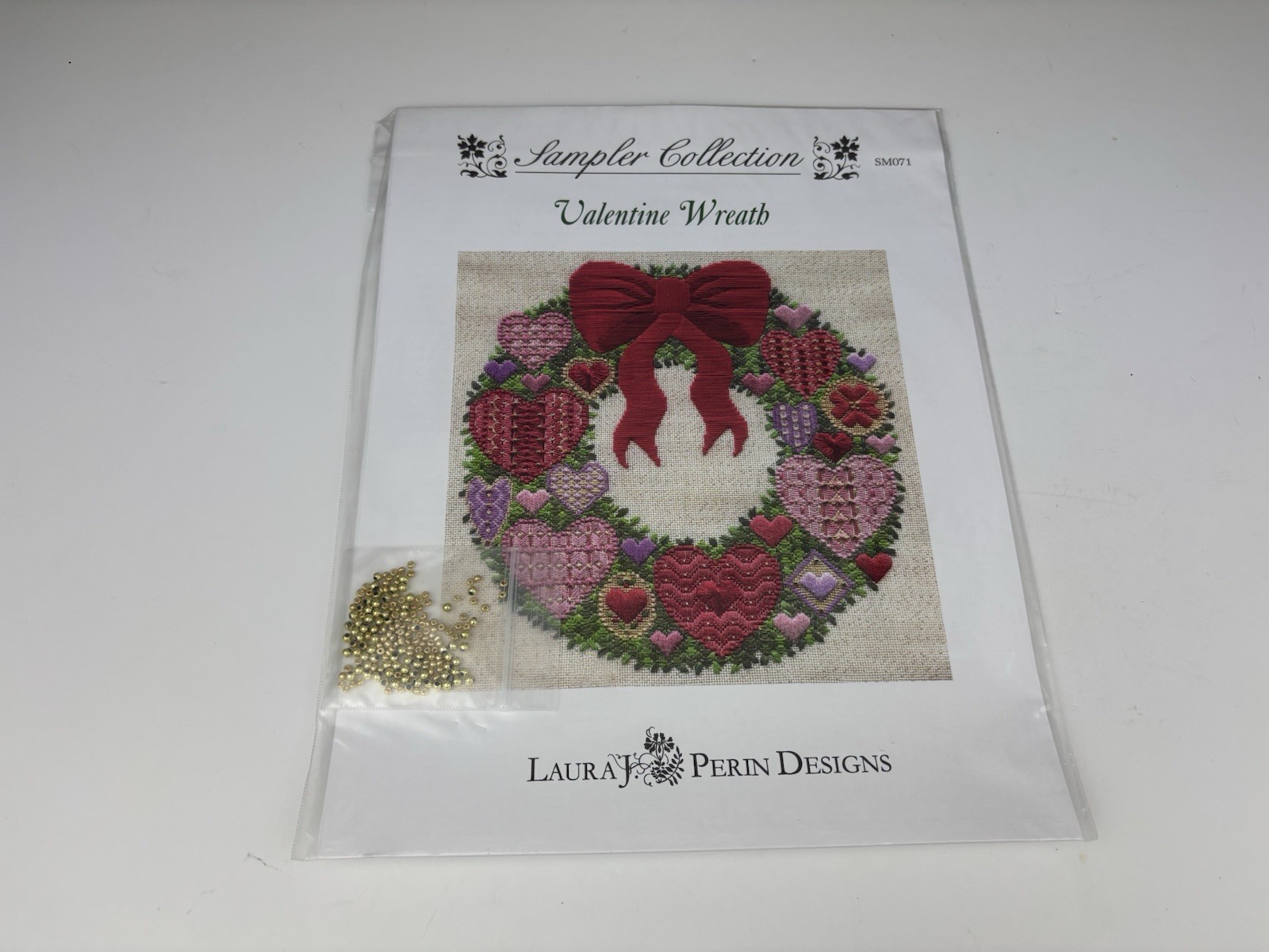 Laura J Perin Design Sampler Collection Valentine Wreath Needlepoint Pattern 2S
