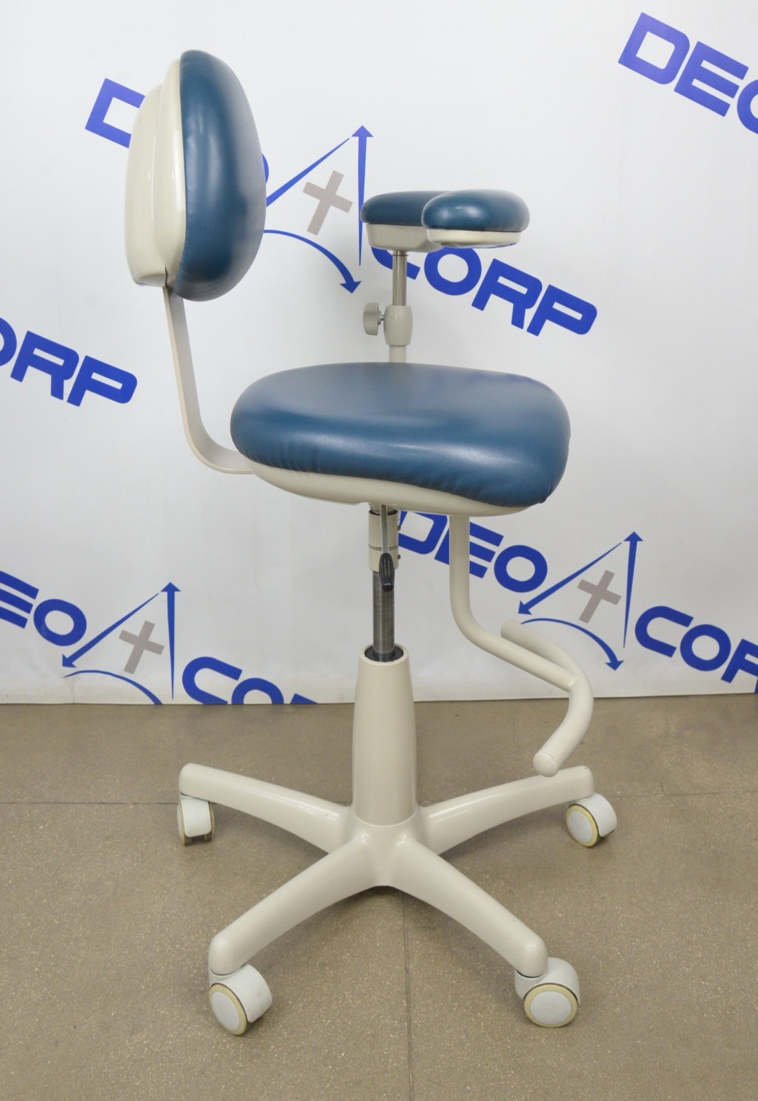 Midmark 153812*320937 Dental Assistants Stool W/ Back Support