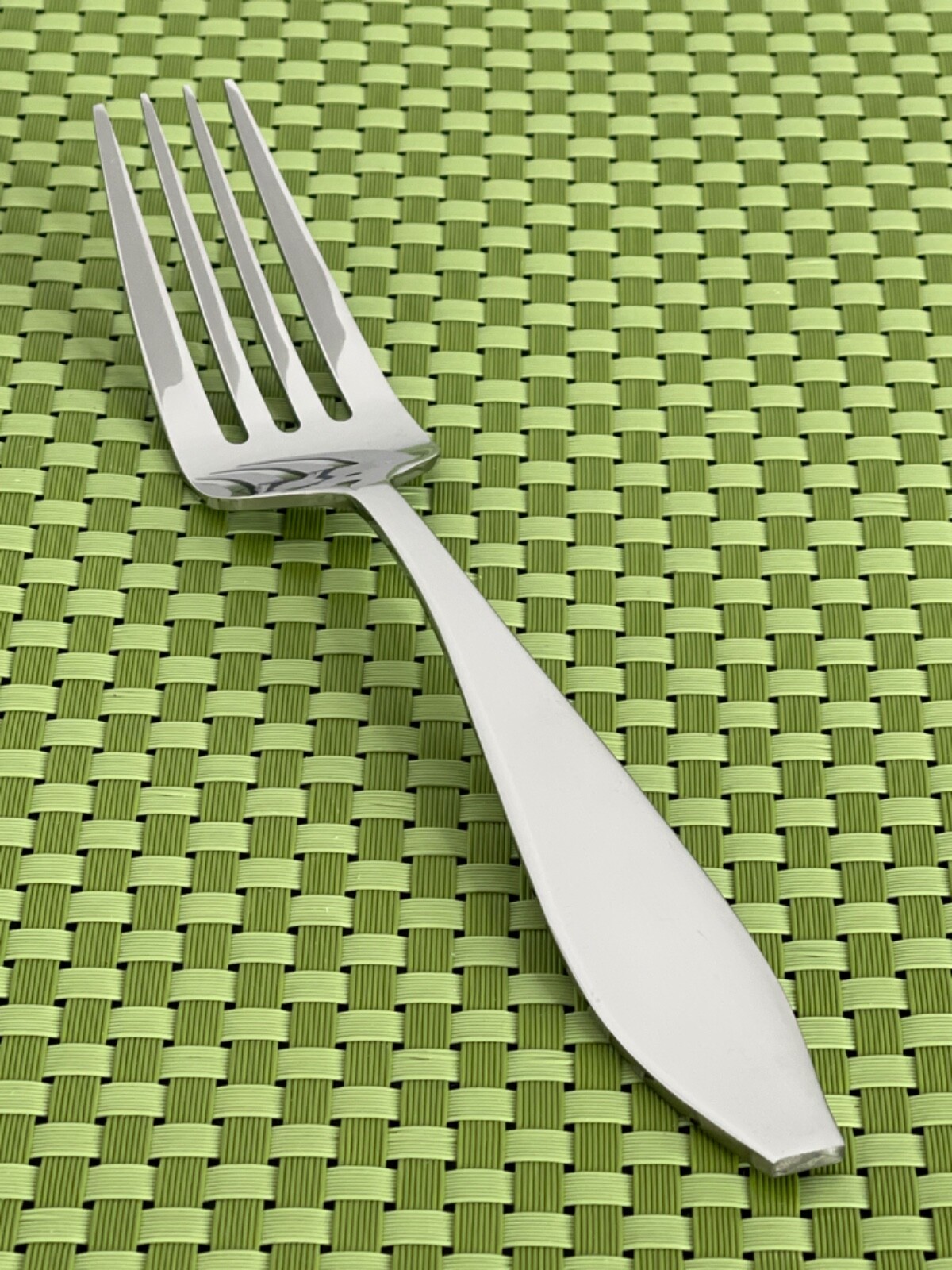 Oneida COMET Stainless Glossy NEW Flatware SMART CHOICE A100N