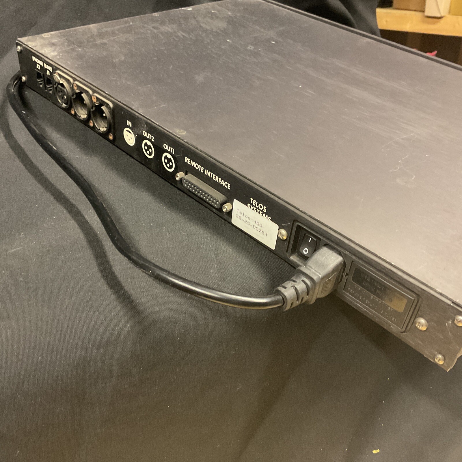 Telos 100 Delta Digital Broadcast Hybrid Phone Line Audio Console Interface