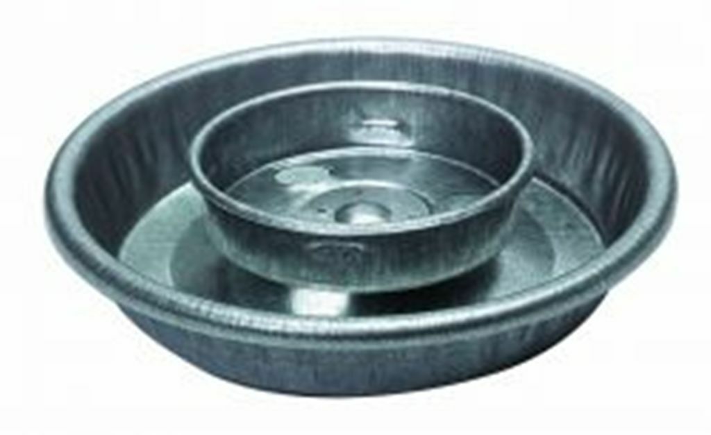 Poultry Fountain Game Bird Turkey Chicken 1 Quart Metal Waterer Base