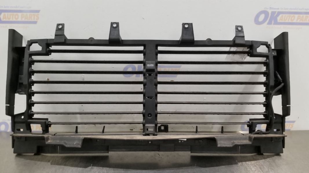 22 CHEVY SILVERADO 1500 CLASSIC STYLE 6.2L AIR SHUTTER 84652494