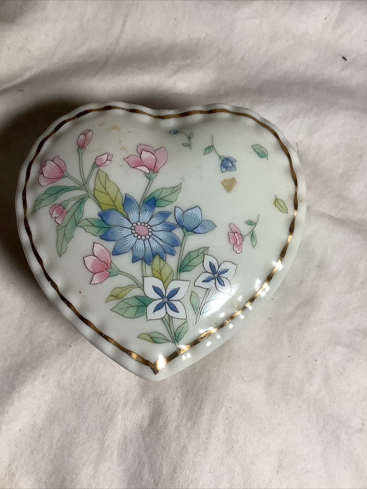 Fred Robert’s Co San Francisco Heart Shaped Ceramic Trinket Box Japan