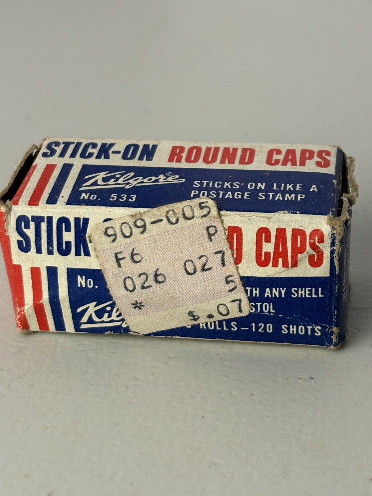 Kilgore 533 Stick On Round Cap 533 Box New Old Stock