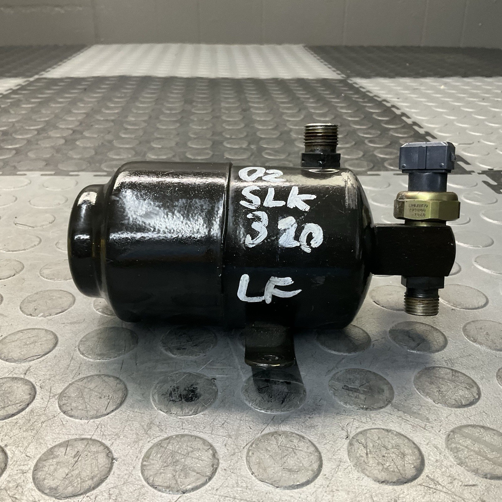 1998-2004 Mercedes SLK 320 Front Left  AC Receiver Drier OEM