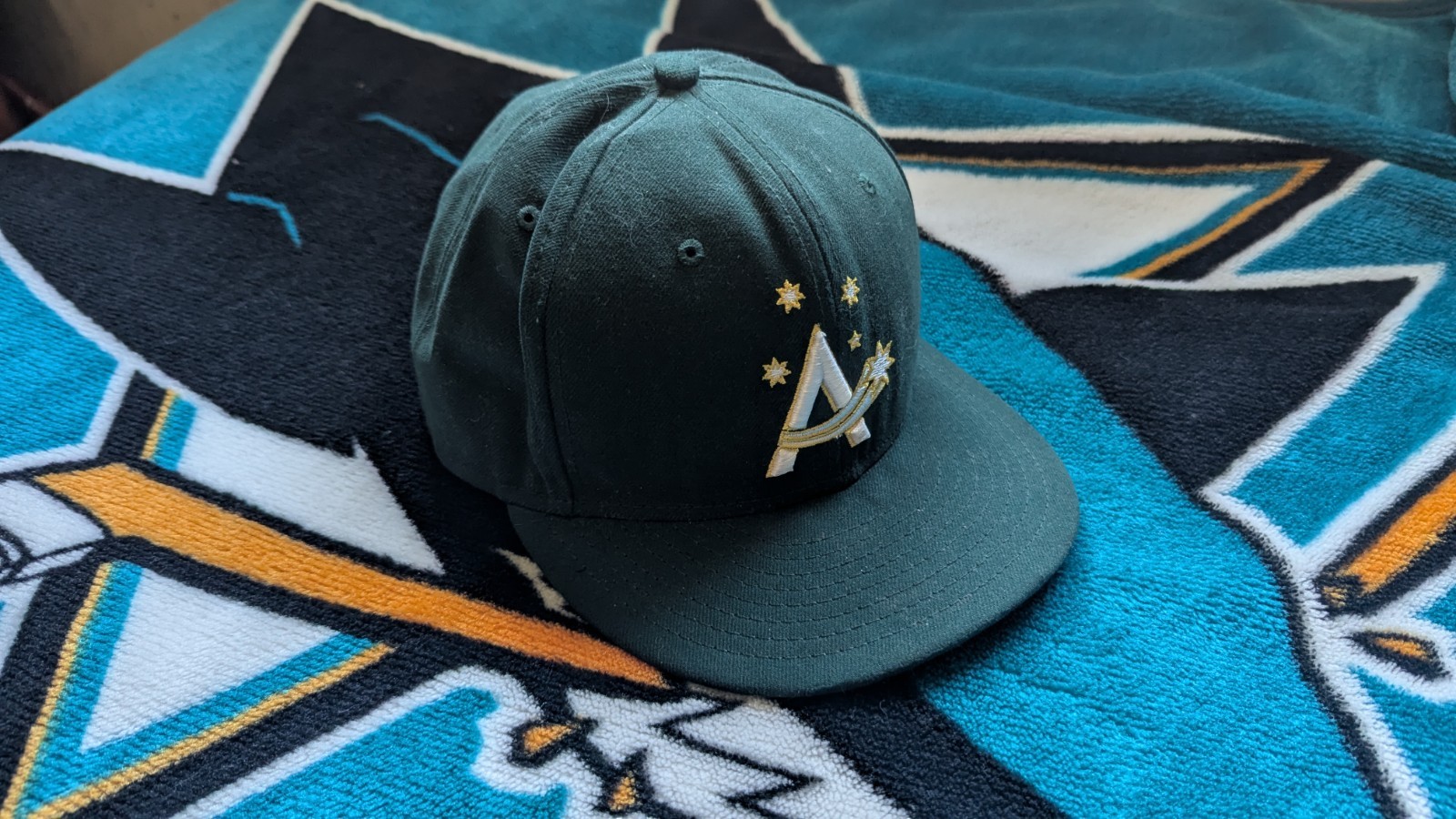 New Era 59Fifty World Baseball Classic hat, Australia Hat, Size 7 5/8 (read desc