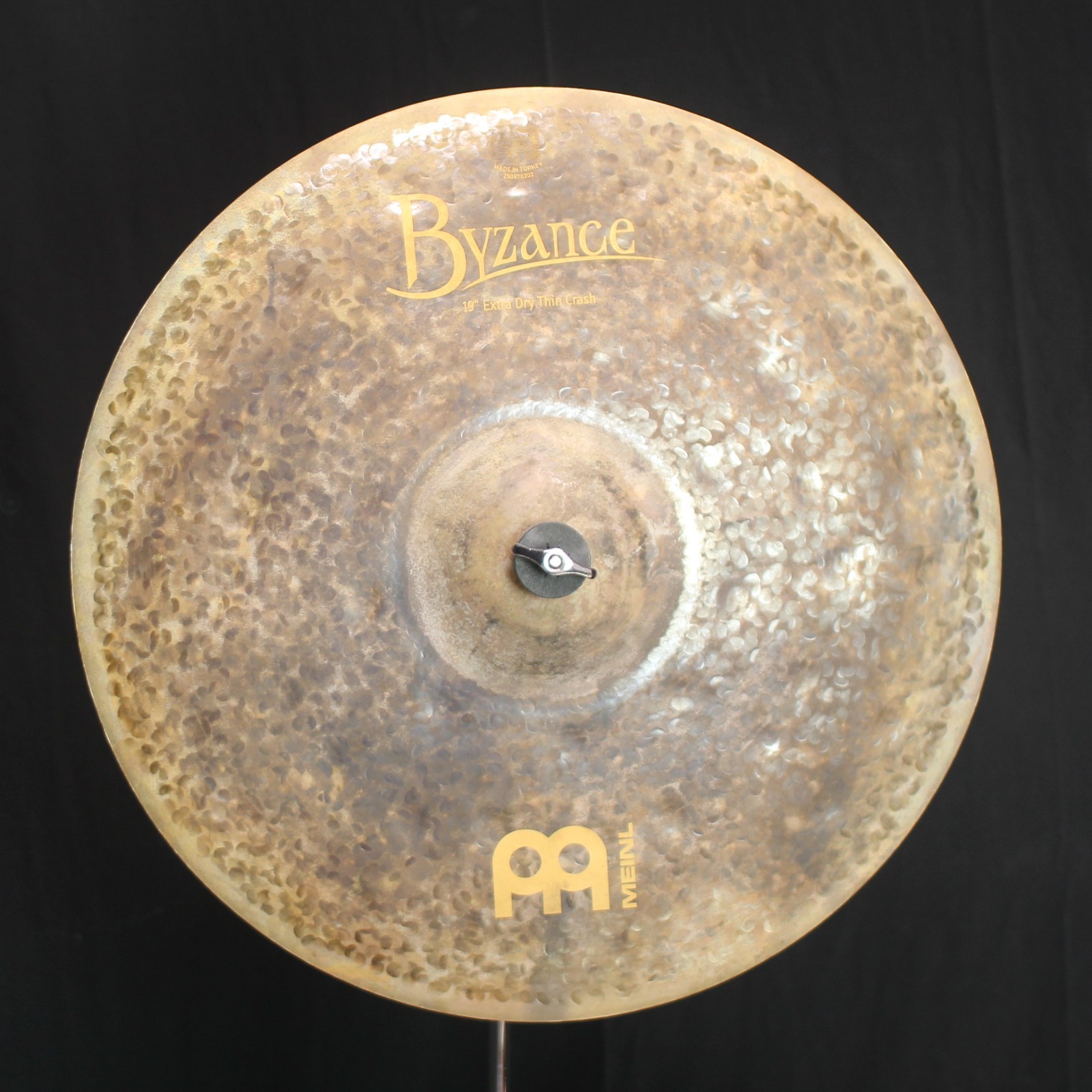 Meinl 19" Byzance Extra Dry Thin Crash - 1245g (video demo)