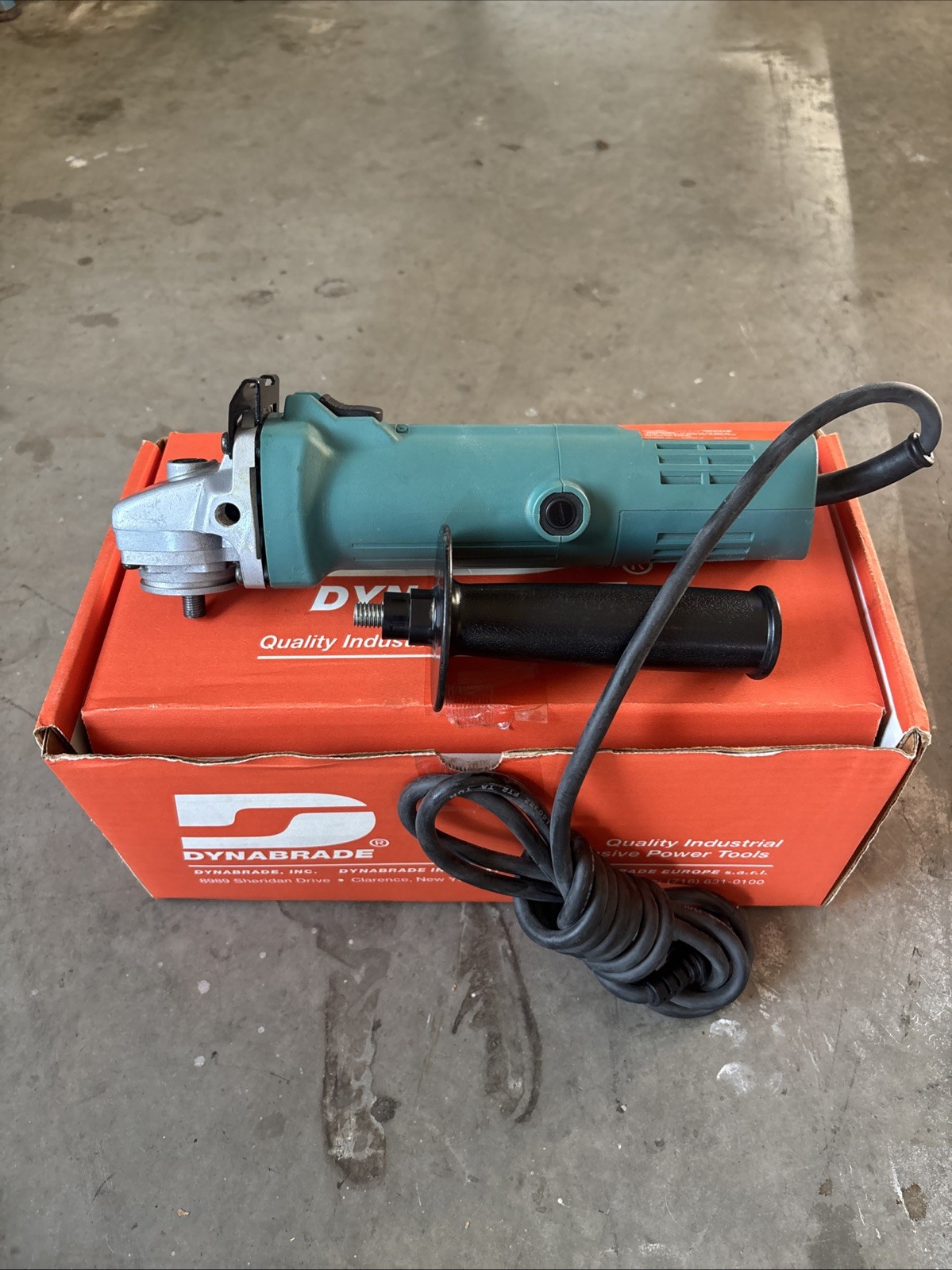 Dynabrade 40587  Electric Disc Sander/polisher/grinder NOS 12,000 RPM
