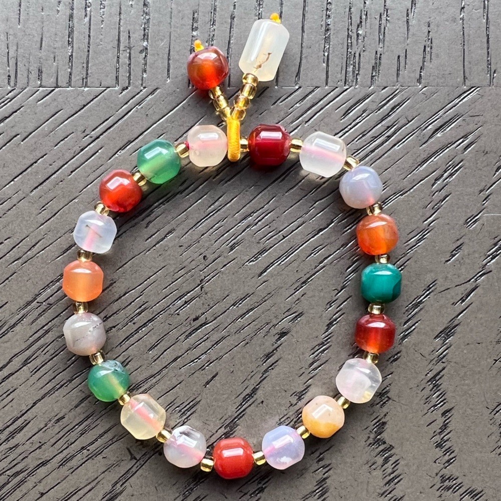 Colorful Agate with charm bracelet 6.5’