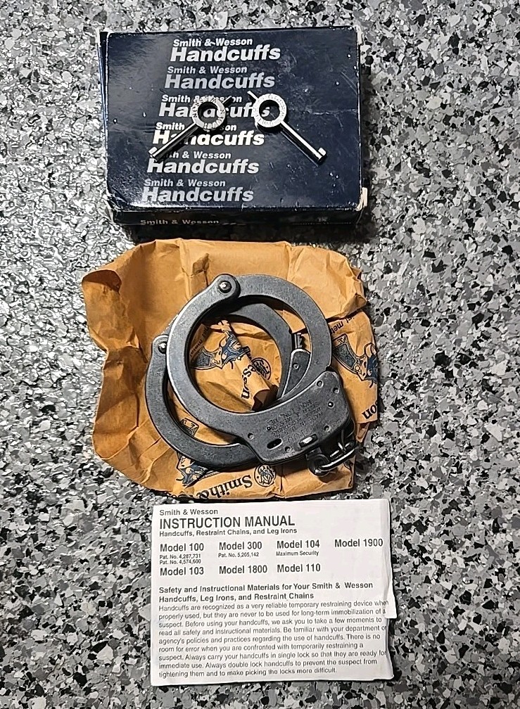 Vintage Smith & Wesson Model M100-1 Handcuffs with Box/Manual!