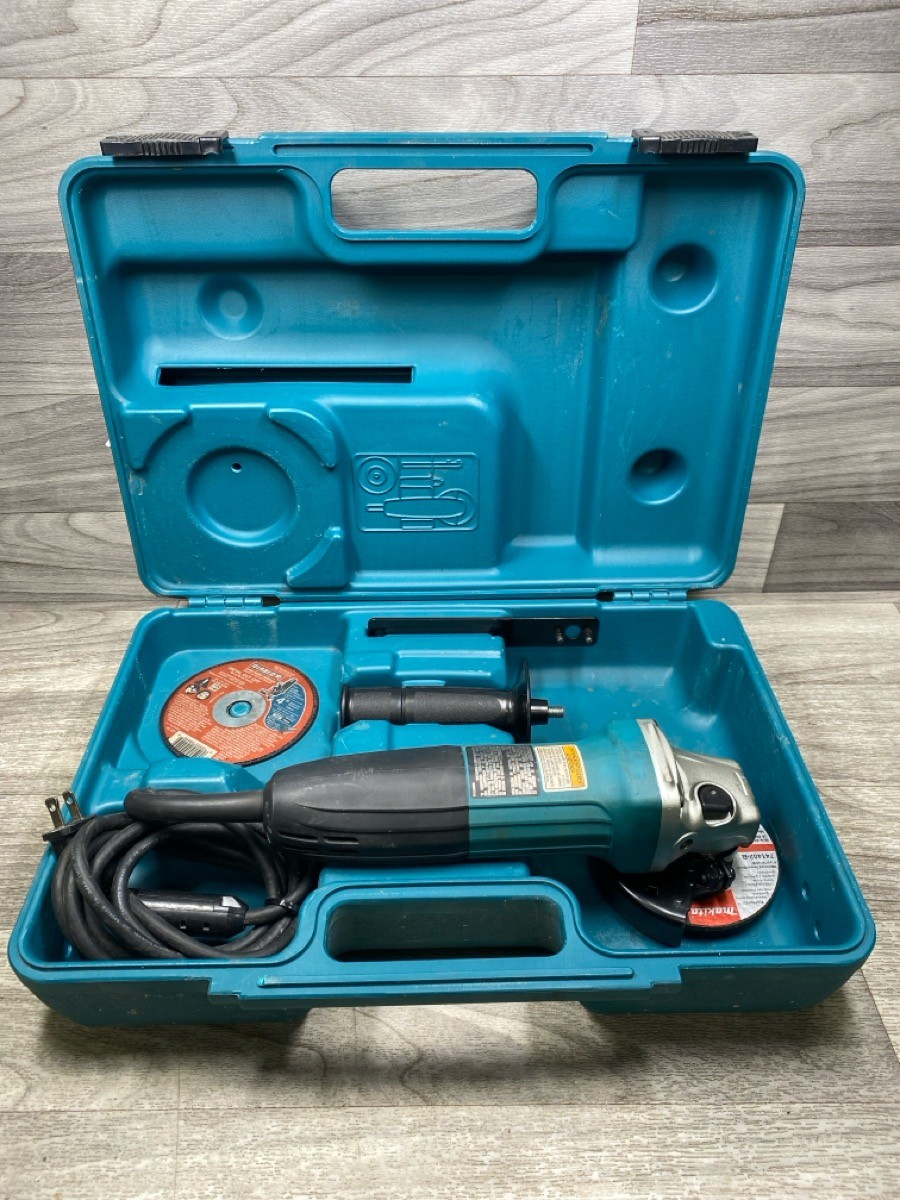 Makita 4" Corded Angle Grinder GA4030 (A1D032756)