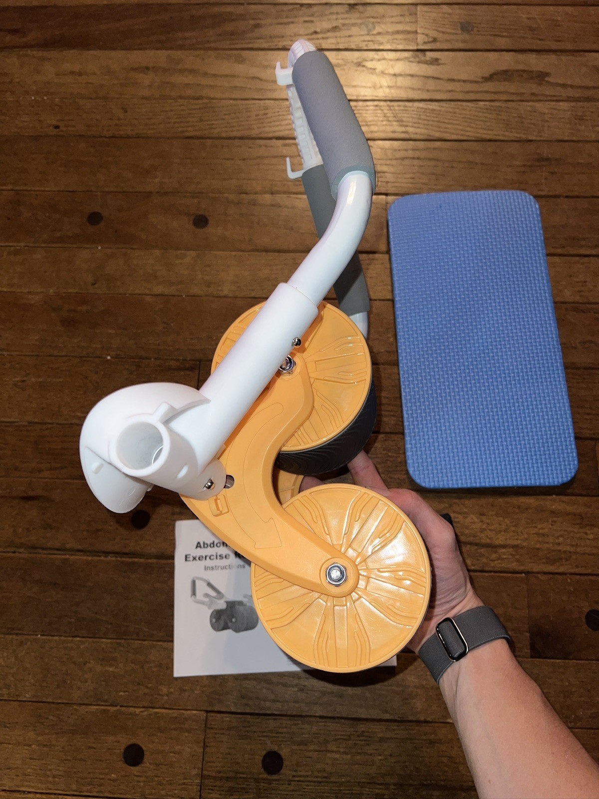 Ab Roller w Timer Double Wheel White Arm Support Foam Handles Ab Exercise Roller