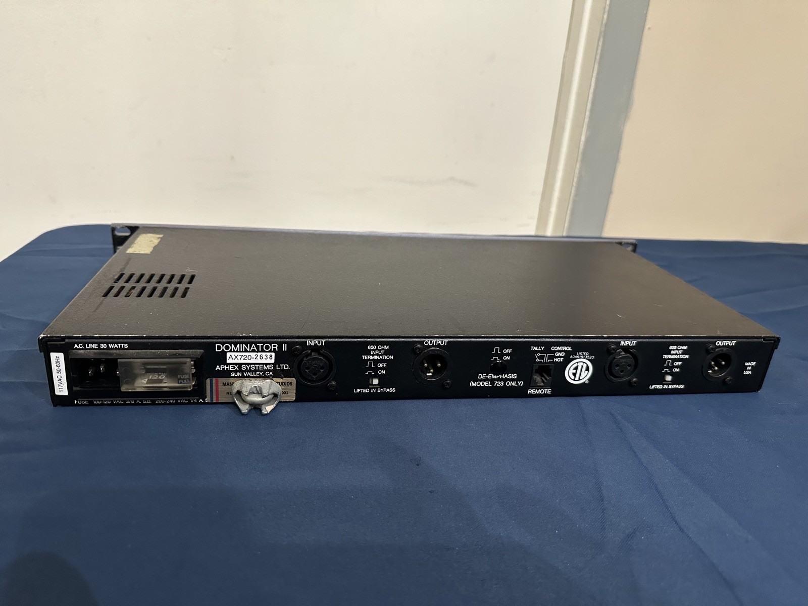 Aphex Model 720 Dominator ll Precision Multiband Peak Limiter Working