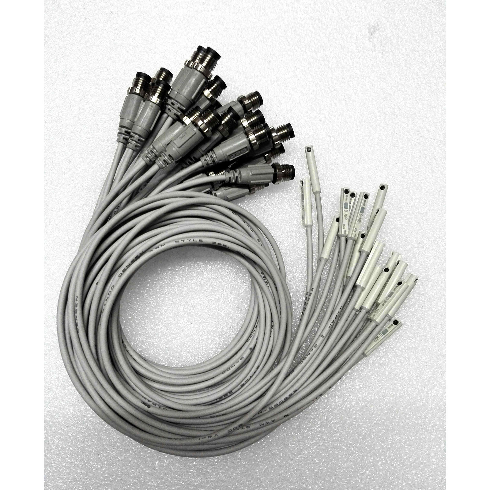 One SMC SMC D-M9PSAPC Magnetic Switch DM9PSAPC New Expedited Shipping